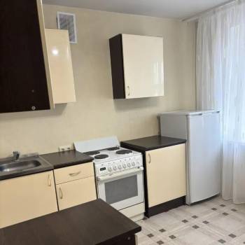 Сдается 2-х комнатная квартира, 71 м²