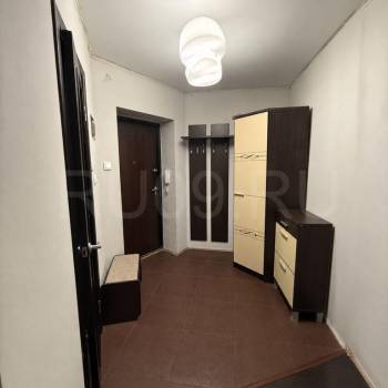 Сдается 2-х комнатная квартира, 59 м²