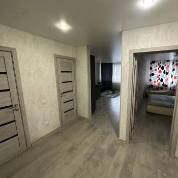 Сдается 1-комнатная квартира, 56,1 м²