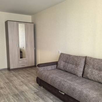 Сдается 1-комнатная квартира, 38 м²