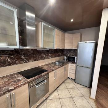Сдается 1-комнатная квартира, 46,8 м²