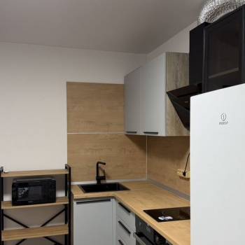 Сдается 1-комнатная квартира, 42,8 м²