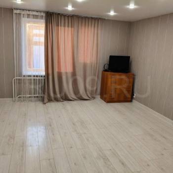Сдается 1-комнатная квартира, 44 м²