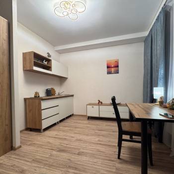 Продается 1-комнатная квартира, 24,9 м²