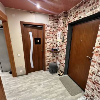 Сдается 1-комнатная квартира, 39 м²