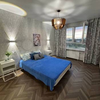 Сдается 1-комнатная квартира, 60 м²