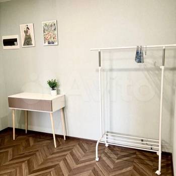 Сдается 1-комнатная квартира, 60 м²