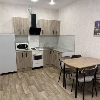 Сдается 1-комнатная квартира, 39,3 м²