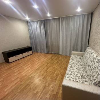 Продается 1-комнатная квартира, 30,9 м²