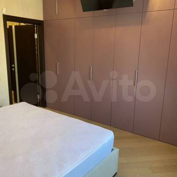 Сдается Многокомнатная квартира, 106 м²