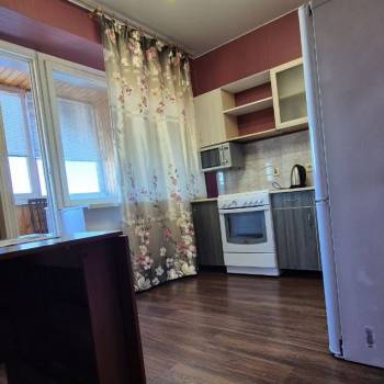 Сдается 1-комнатная квартира, 44,7 м²