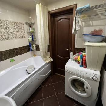 Сдается 1-комнатная квартира, 43 м²