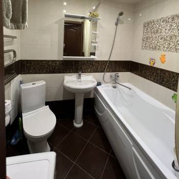 Сдается 1-комнатная квартира, 43 м²