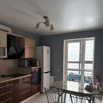 Сдается 1-комнатная квартира, 38 м²