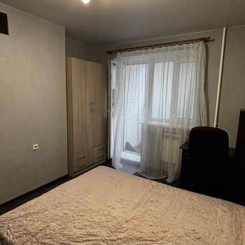 Сдается 1-комнатная квартира, 49 м²