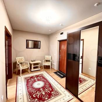 Сдается 1-комнатная квартира, 49 м²