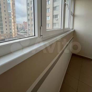 Сдается 1-комнатная квартира, 49 м²