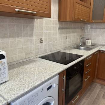 Сдается 1-комнатная квартира, 40 м²