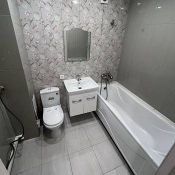 Сдается 1-комнатная квартира, 42 м²