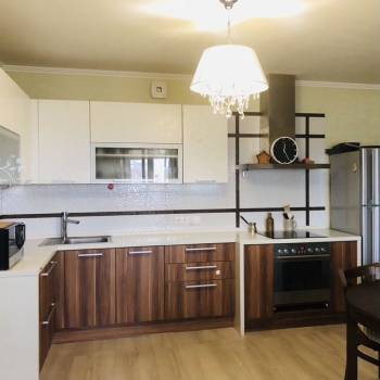 Продается 2-х комнатная квартира, 84 м²