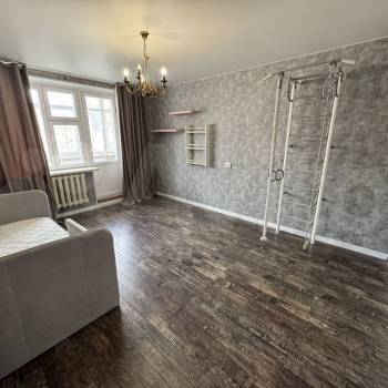 Продается 2-х комнатная квартира, 72,5 м²