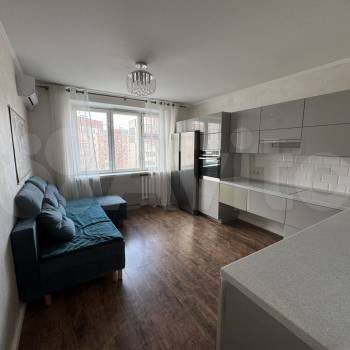 Продается 2-х комнатная квартира, 72,5 м²