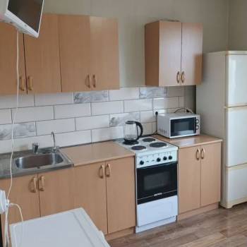 Сдается 1-комнатная квартира, 42 м²