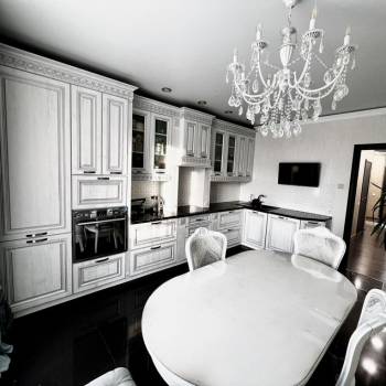 Продается 3-х комнатная квартира, 106 м²