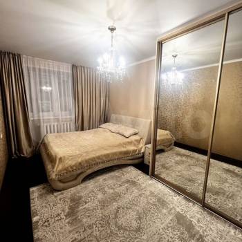 Продается 3-х комнатная квартира, 106 м²