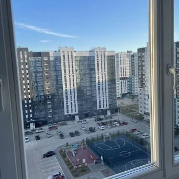 Сдается 1-комнатная квартира, 42 м²