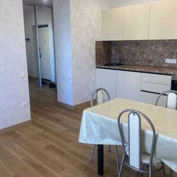 Сдается 2-х комнатная квартира, 56 м²