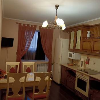 Сдается 1-комнатная квартира, 48 м²
