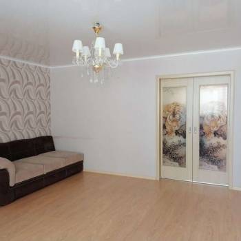 Сдается 1-комнатная квартира, 50 м²