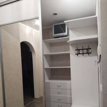 Сдается 1-комнатная квартира, 54 м²