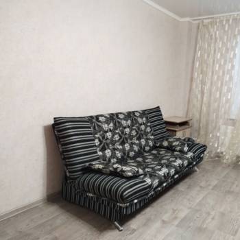 Сдается 1-комнатная квартира, 54 м²