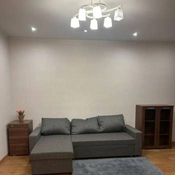 Сдается 1-комнатная квартира, 46,4 м²