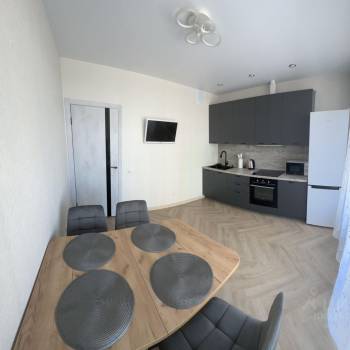 Сдается 1-комнатная квартира, 43 м²