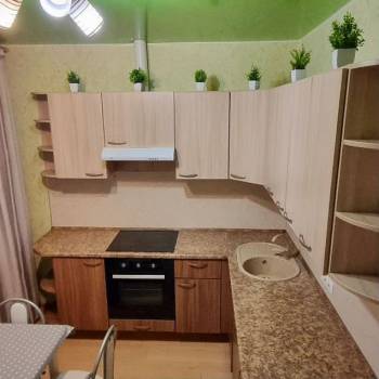 Сдается 1-комнатная квартира, 46 м²