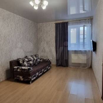 Сдается 1-комнатная квартира, 46 м²