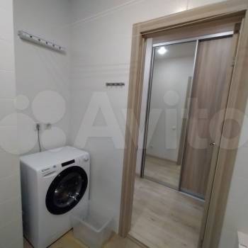 Сдается 1-комнатная квартира, 37 м²