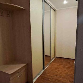 Сдается 2-х комнатная квартира, 82 м²