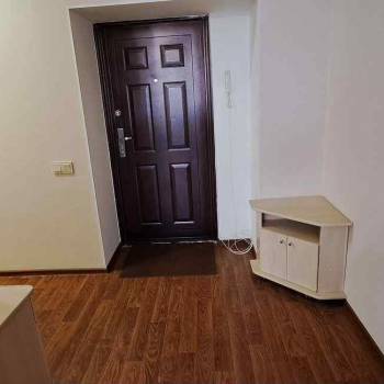 Сдается 2-х комнатная квартира, 82 м²