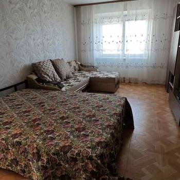 Сдается 1-комнатная квартира, 54 м²