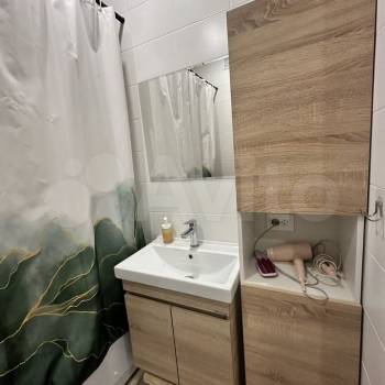 Сдается Многокомнатная квартира, 60 м²