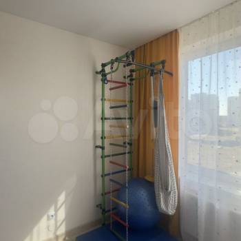 Сдается Многокомнатная квартира, 60 м²