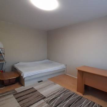 Продается 1-комнатная квартира, 30,4 м²