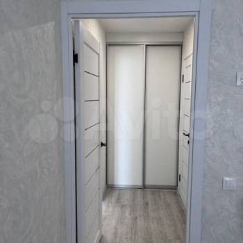 Сдается 1-комнатная квартира, 46,6 м²