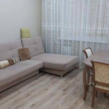 Сдается 1-комнатная квартира, 52 м²