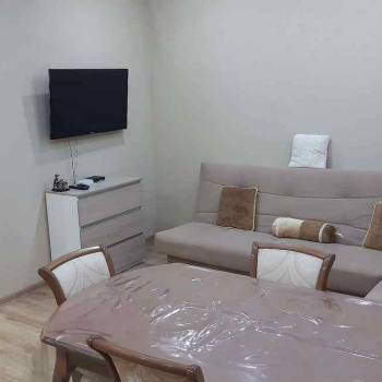 Сдается 1-комнатная квартира, 52 м²