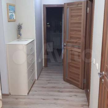 Сдается 1-комнатная квартира, 52 м²